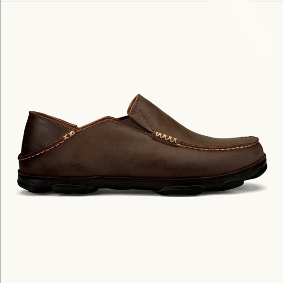 Olukai Moloā Leather Slip-On‎ Shoes in Dark Wood Size 8.5